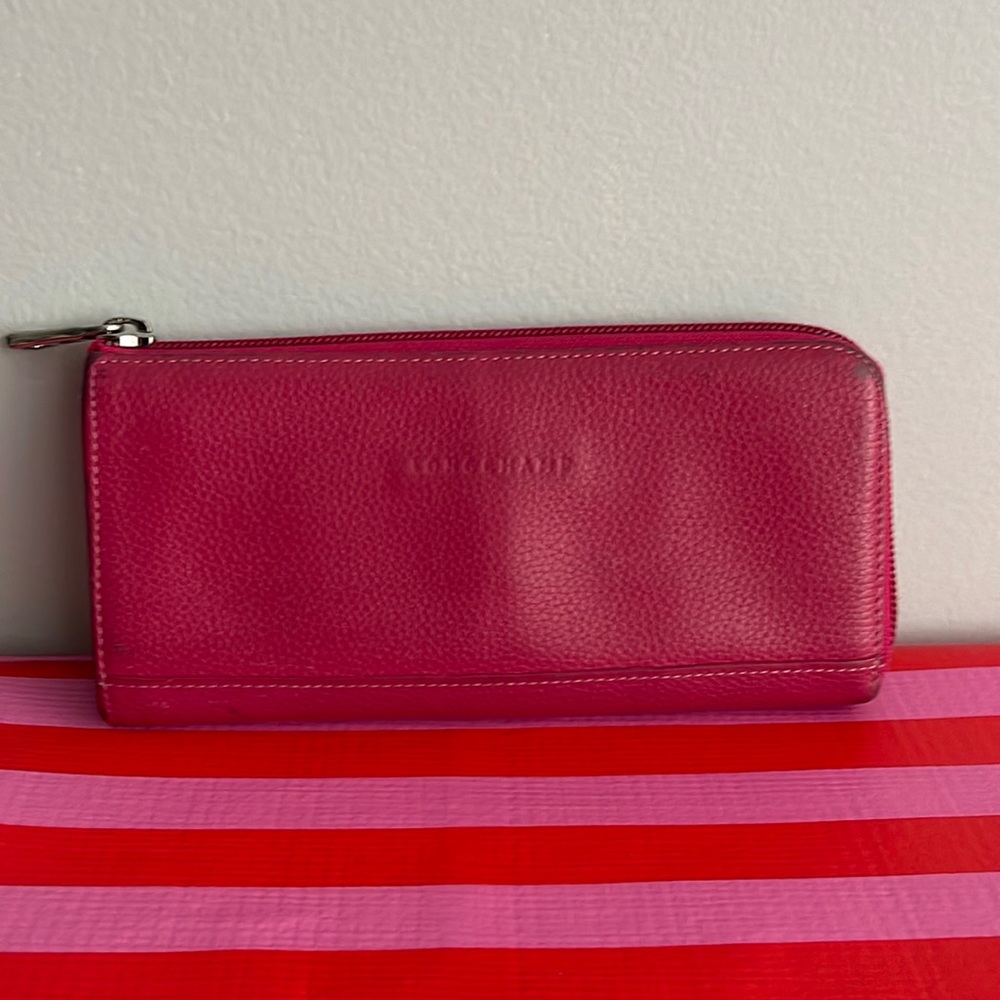 COPY - LongChamp dark pink leather wallet